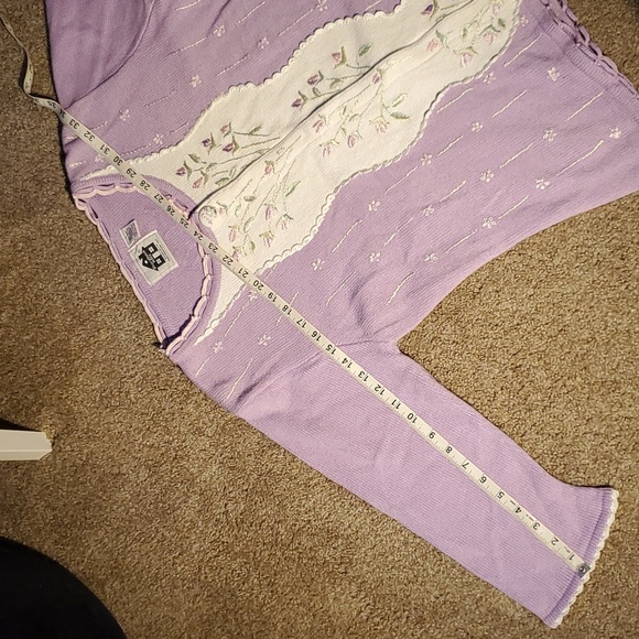 Like new! Vintage Storybook Knits 2pc rosebud sweater set - Picture 8 of 9